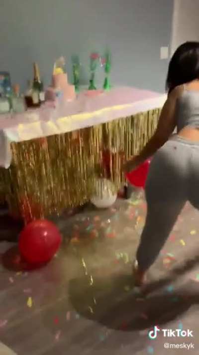 Dat girl mesky