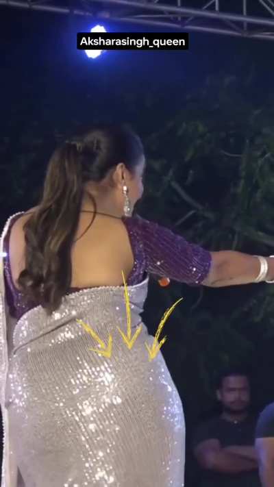 Akshara singh big saree ass shake 