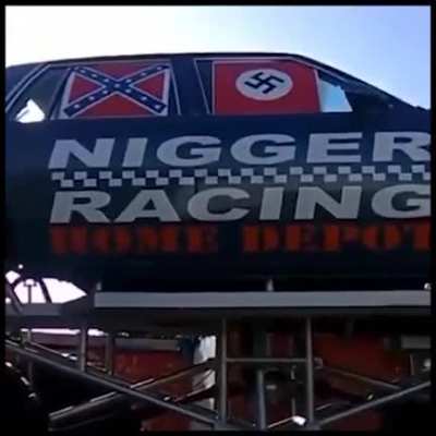 Racing car