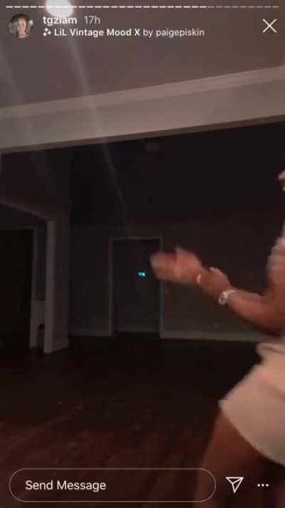 😎