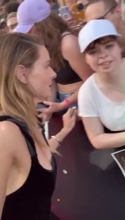 🖤