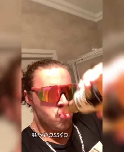 Öyle bir içiş olur mu aq sikim kalktı