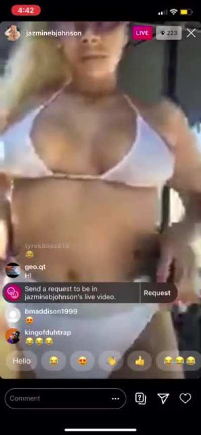 Jazmi<wbr>nebjo<wbr>hnson live phat ass 🍑