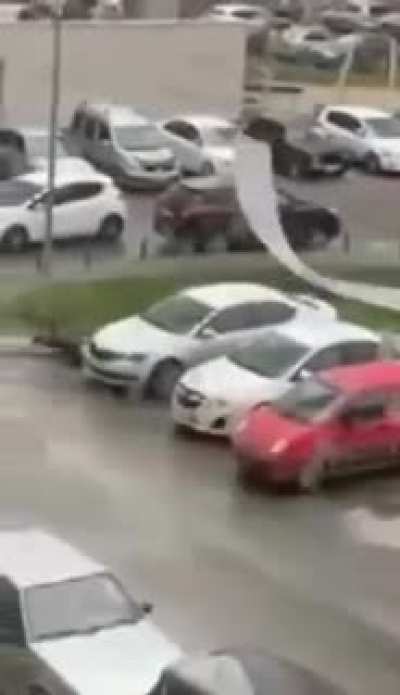 Strong wind