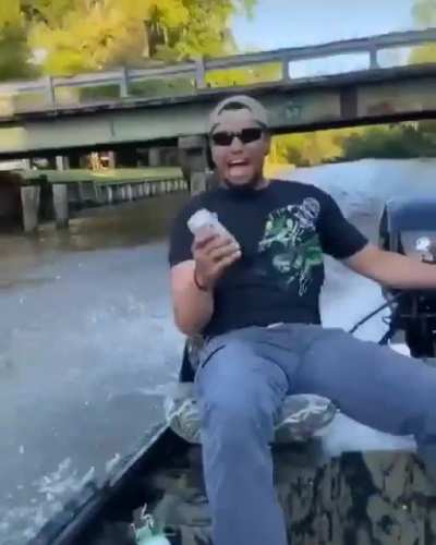 HMRB while I boat