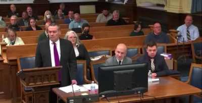 A Strange Turn Of Events As The Judge Takes Time Out Of A Homicide Trial To Applaud Service Members