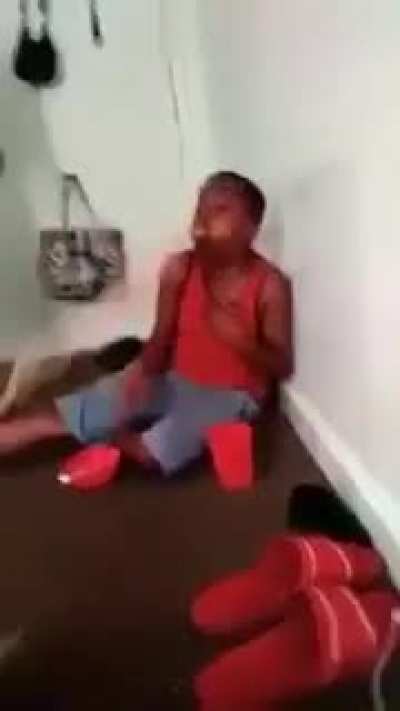 JAJAJJJAJAJAJA KE?