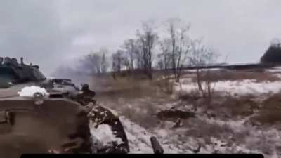 Assault on enemy positions 💪🏻