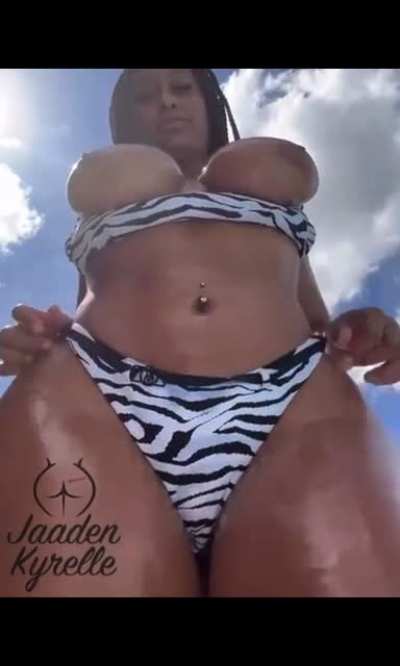 😈 ( * )( * )
