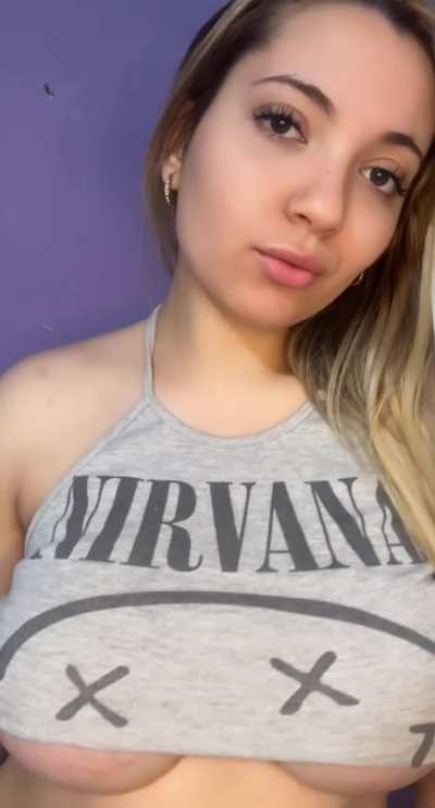 Need a cock in between these