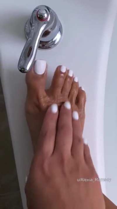 Do you like white fingers to match white toes?