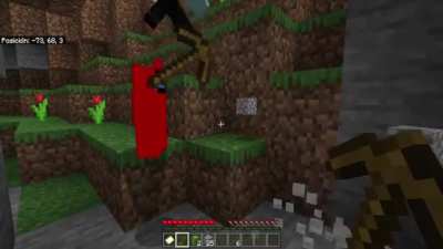 Un amogus encontrado en mainca 100% real no fake