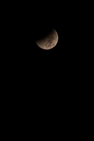 “Holy Grail” timelapse of the moon setting at sunrise during lunar eclipse totality (OC)