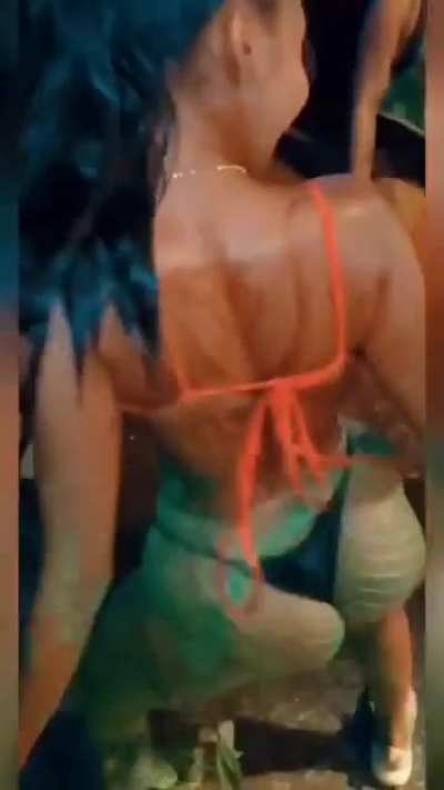 Bam! Bim! 🍑🔥