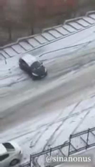 idiots who don't use snow chains