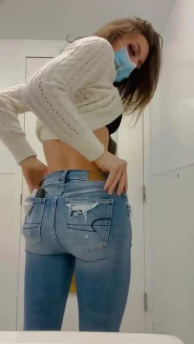 Jade’s sexy ass