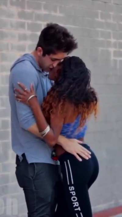 Such a good kiss