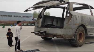 Somebody from China made a supersized Audi from scratch.