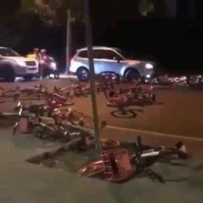 Bicyclists Protest by blocking roads with bikes