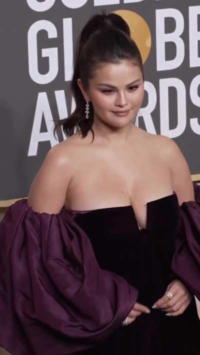 Selena gomez