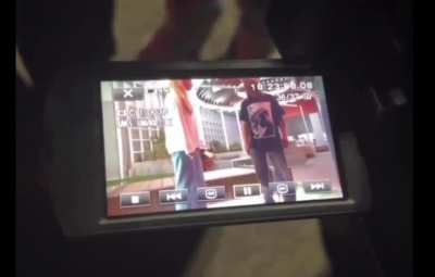 Guy punches girl and Skater knocks him out (Happened yesterday)