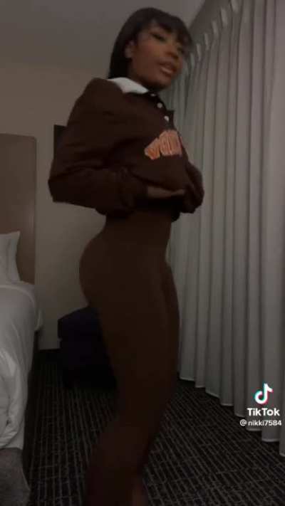 Round on brown