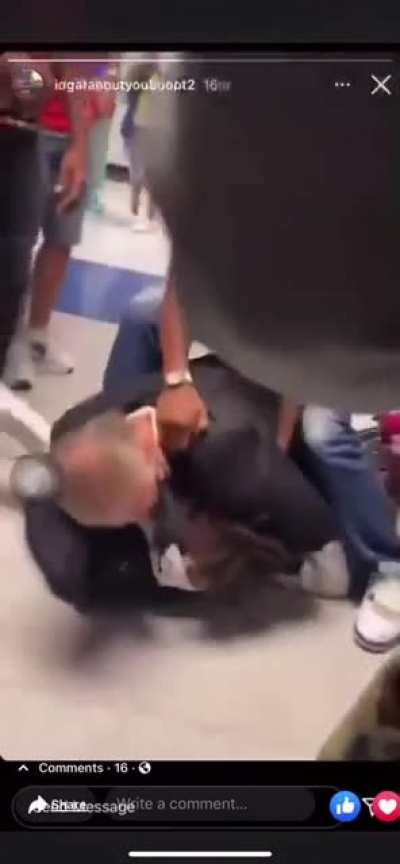 teacher vs student fight today in kentucky