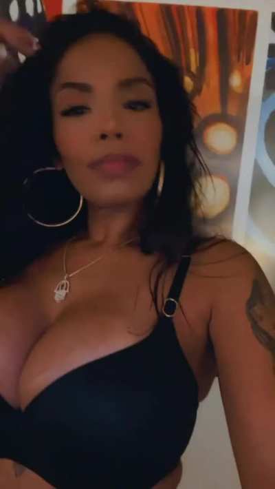 Latina Mami 🇨🇺🤤
