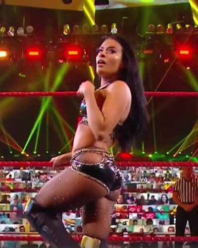 Zelina Vega