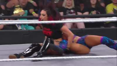Can Lola help her team take down Team TNA?! (NXT - 10/7/25)
