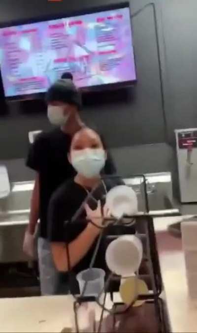 Black woman accuses a bubble tea shop of stealing black culture