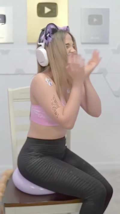 🎈🍑🥵
