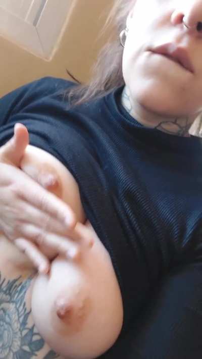 Goth titties are the best breakfast