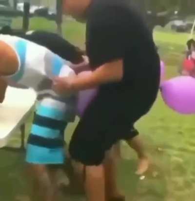 🤨