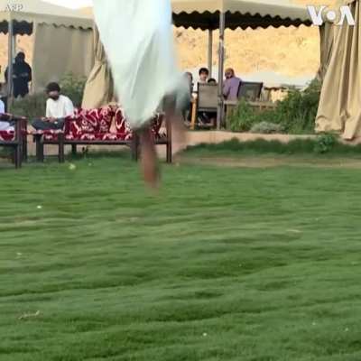 Saudi gun dance