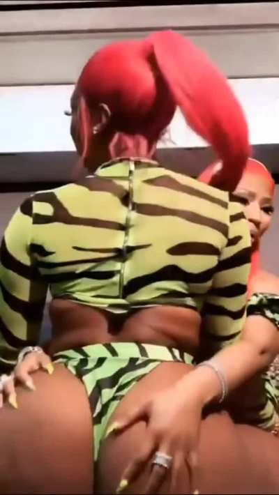 Stallion vs Minaj