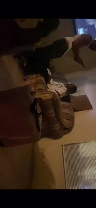 Dude gets smacked up over some food 🍲🍗