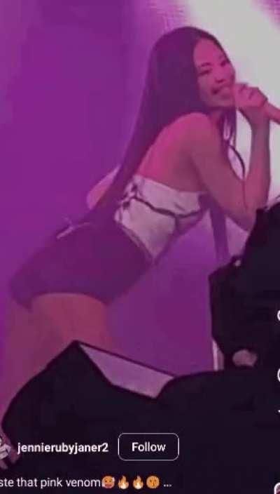 Jennie 🥵