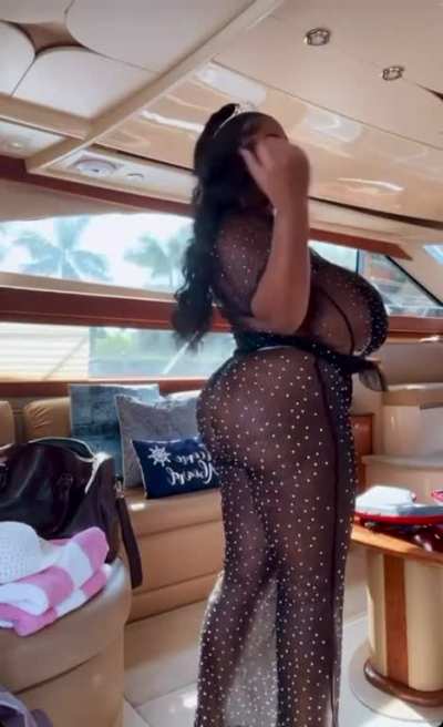 Boats n’ hoes