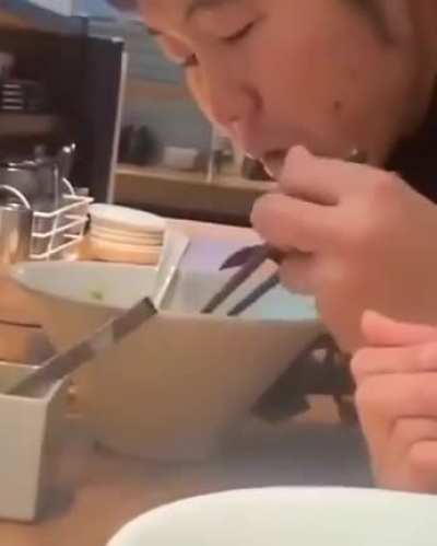 just learned that I have been eating noodles the wrong way