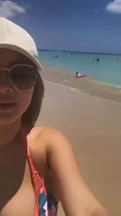 Bouncy Vicki