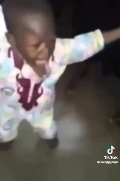 soltou um emote na hora errada