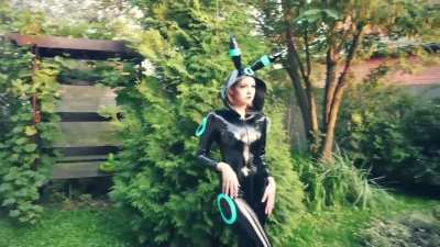 My umbreon Pokémon cosplay video with mavic mini ❤️❤️❤<wbr>️❤️ cosplayer: licora mint