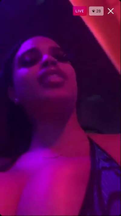 Live 😩