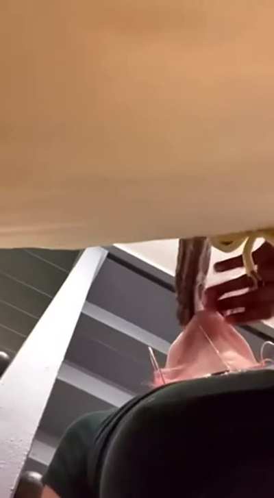 🤩