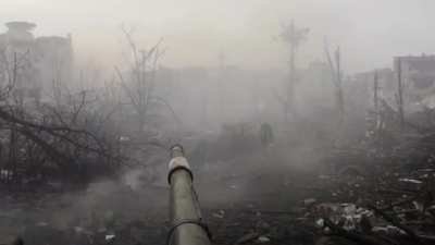 A Russian tank in what remains of the town of Maryinka. Just look at what Russia is turning Ukraine into.