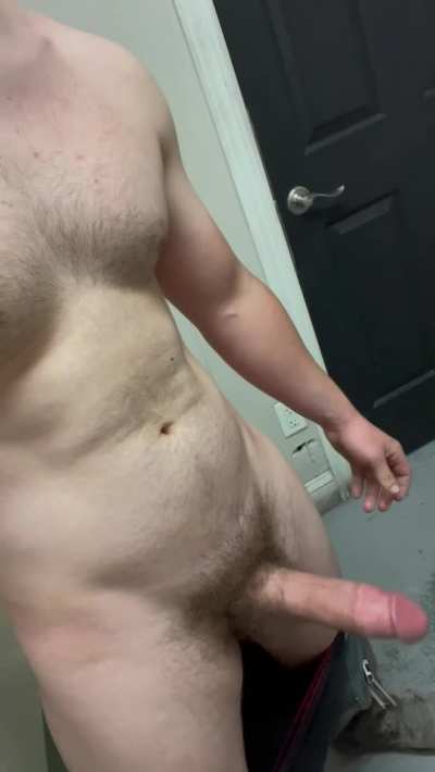 Love showing off in the gym bathroom (m)