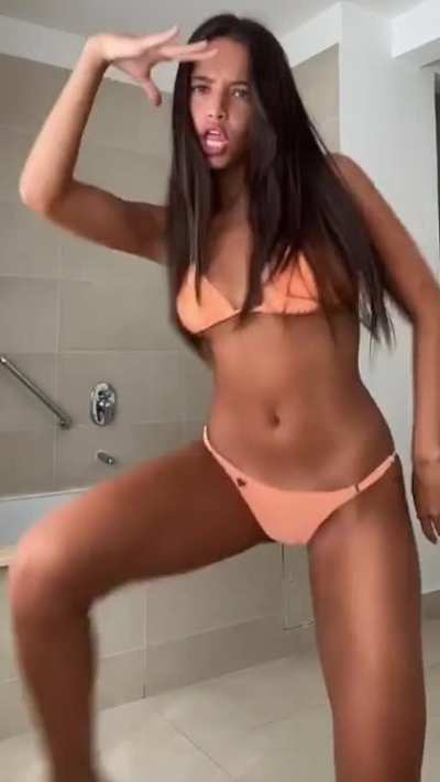 🤤