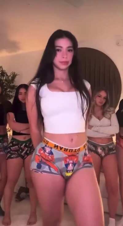 😮‍💨🍑🍒<wbr>🔥🤫