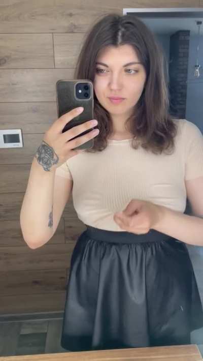 Any dads willing to taste my little melons? [reveal]